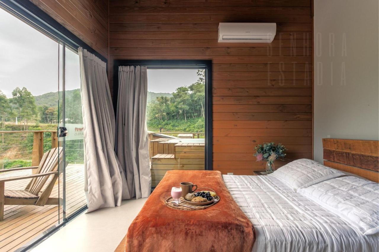 Villas Mornas Espaco De Eventos E Hospedagem Boutique Aguas Mornas ภายนอก รูปภาพ