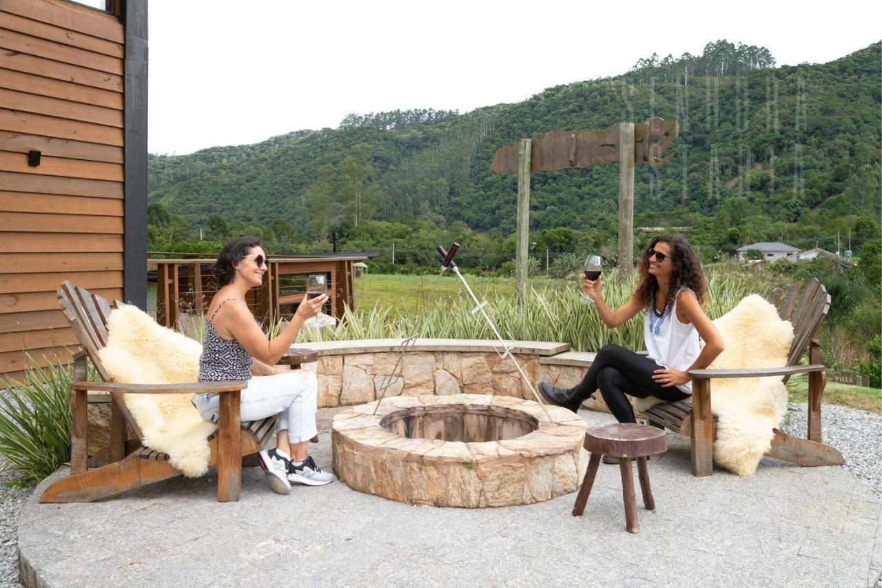 Villas Mornas Espaco De Eventos E Hospedagem Boutique Aguas Mornas ภายนอก รูปภาพ