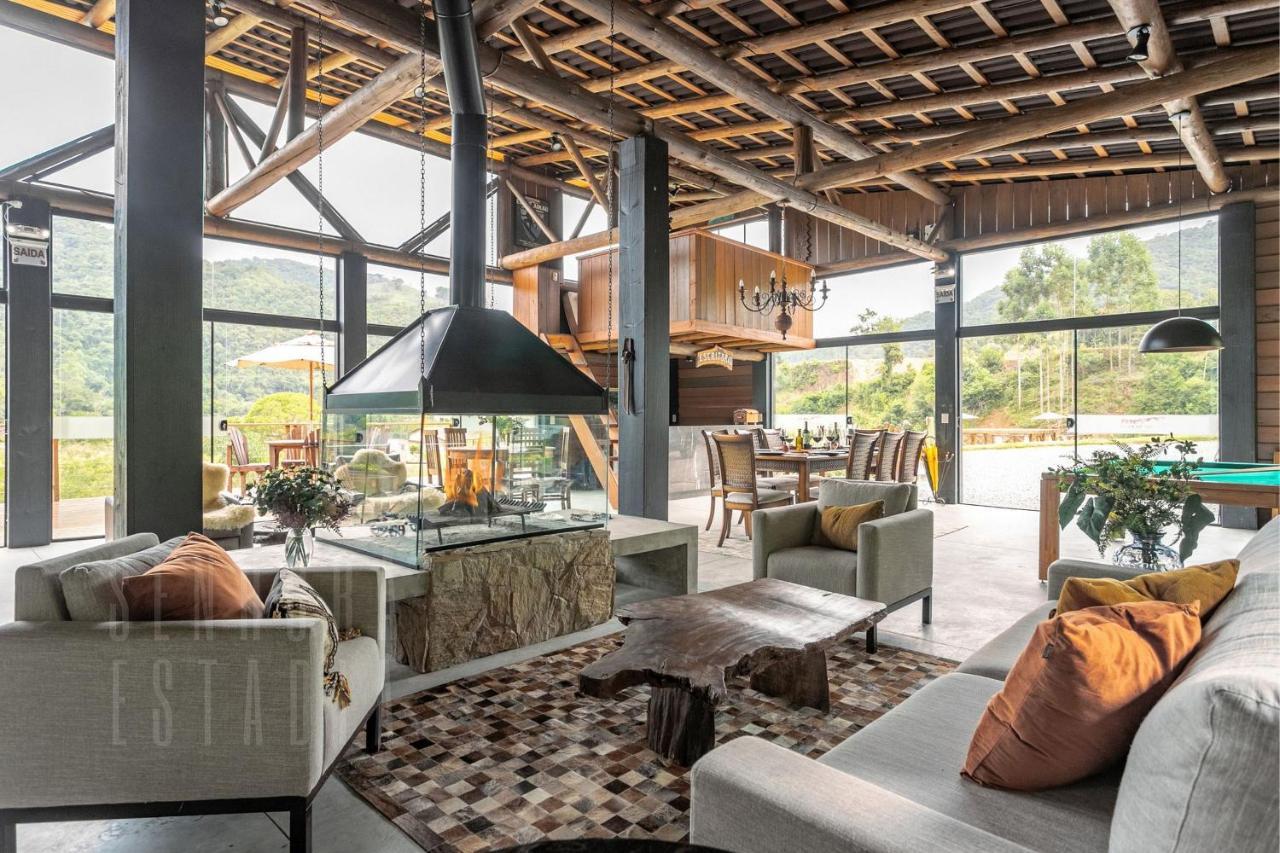 Villas Mornas Espaco De Eventos E Hospedagem Boutique Aguas Mornas ภายนอก รูปภาพ